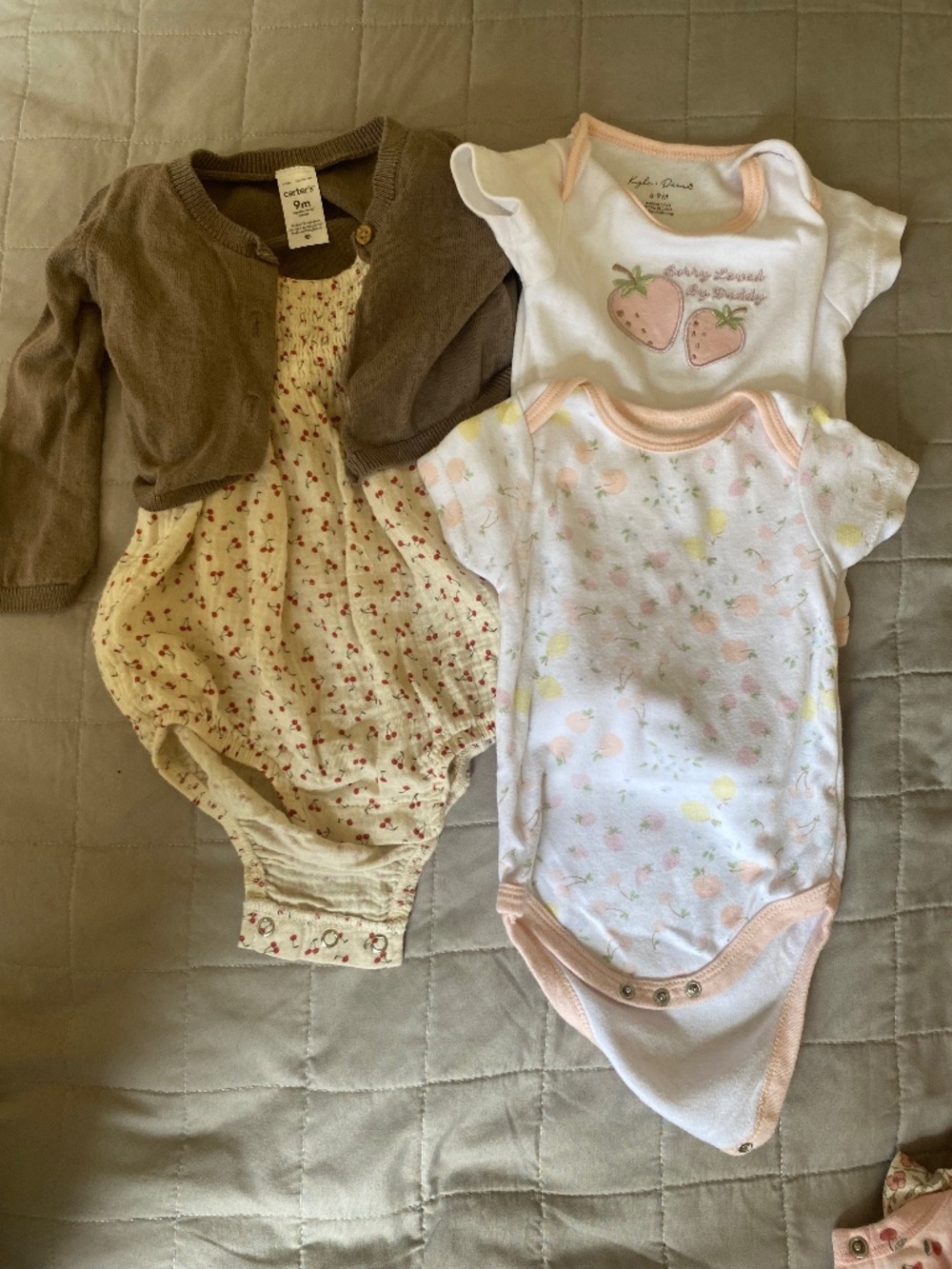 9 Month Bundle - 4 Pieces